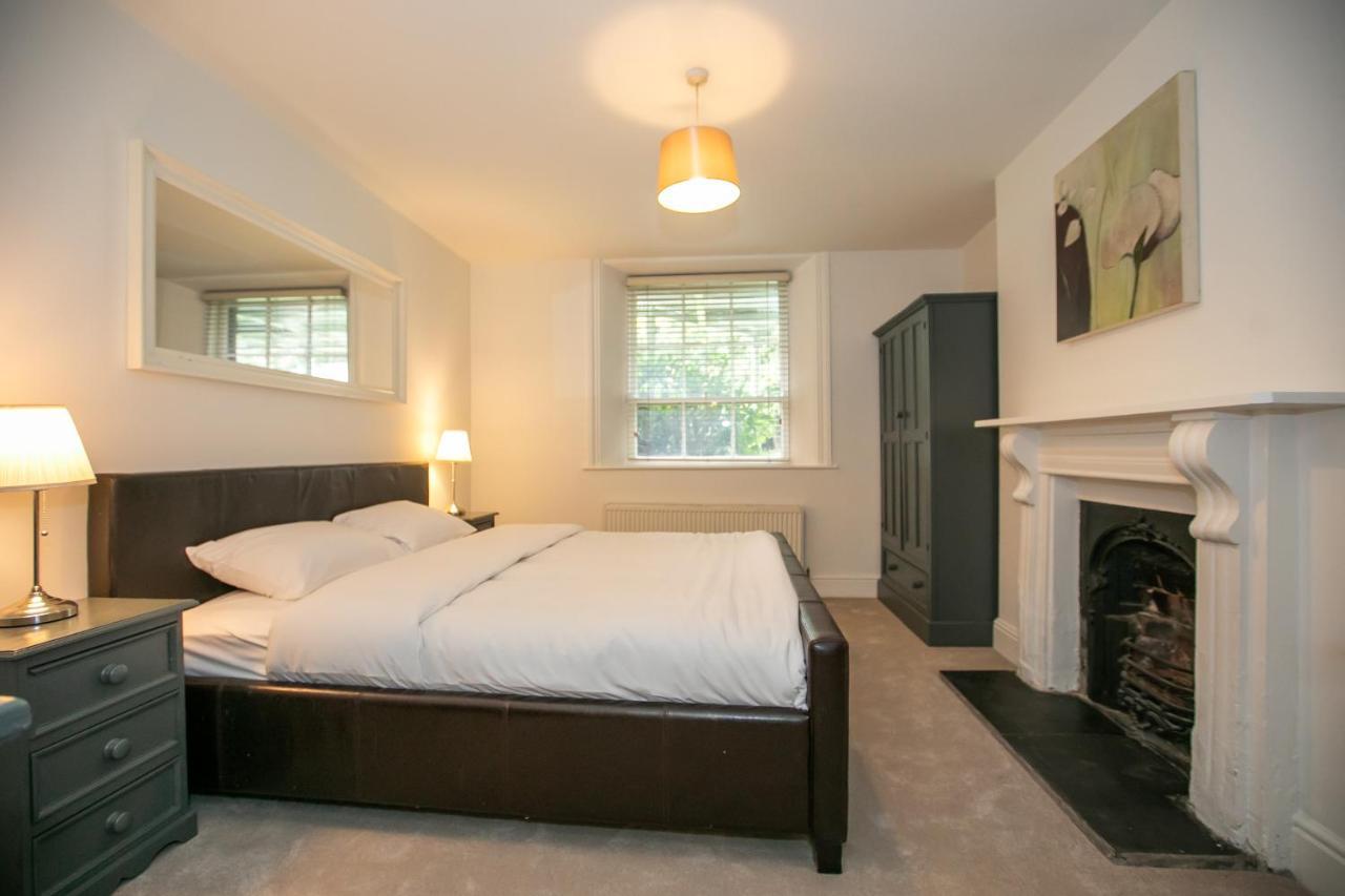 Ballsbridge Apartments 더블린 외부 사진