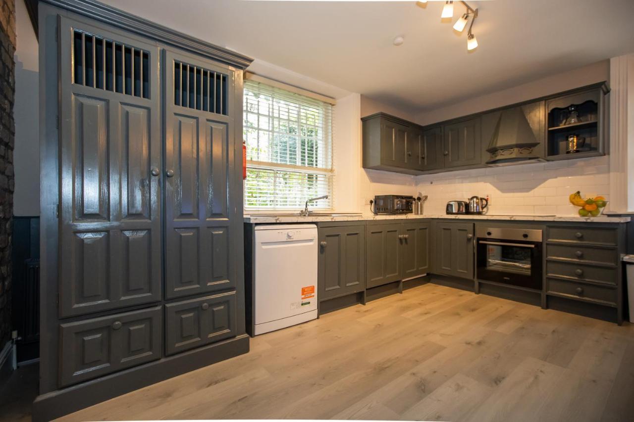Ballsbridge Apartments 더블린 외부 사진