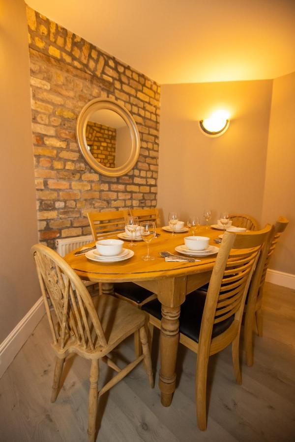 Ballsbridge Apartments 더블린 외부 사진