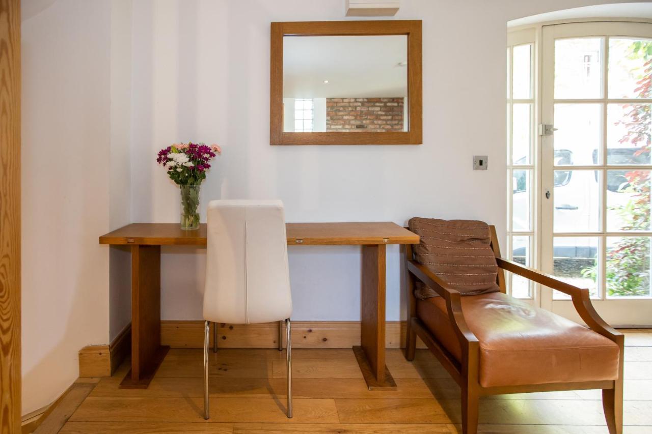 Ballsbridge Apartments 더블린 외부 사진