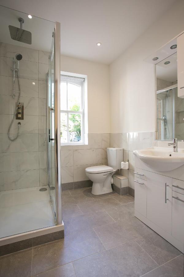 Ballsbridge Apartments 더블린 외부 사진